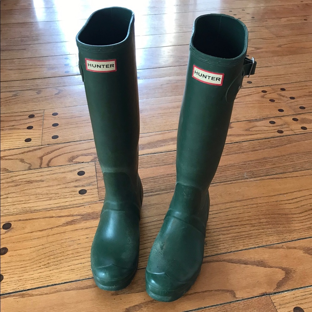 Size 9 Hunter Rain Boots